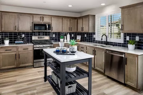 Kitchen - 6082 Landmark Way, Banning, CA 92220 photo 1 of 2