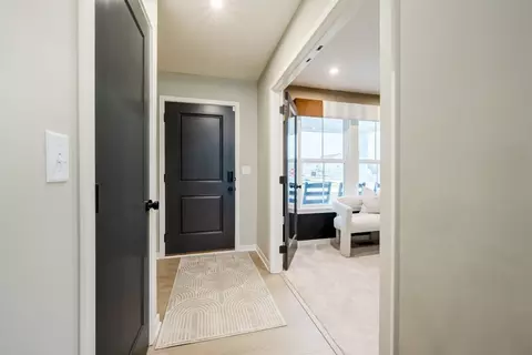 Entry Way - 8295 Busey Rd, Pickerington, OH 43147 photo 3 of 6