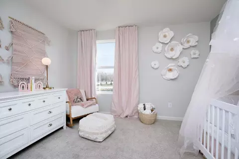Bedroom - 22188 Prairie Dr, Macomb, MI 48042 photo 2 of 4