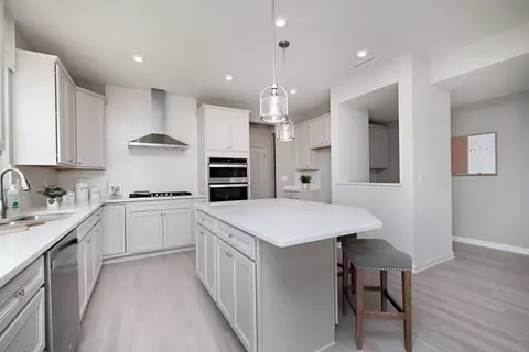 Kitchen - 22188 Prairie Dr, Macomb, MI 48042 photo 2 of 6