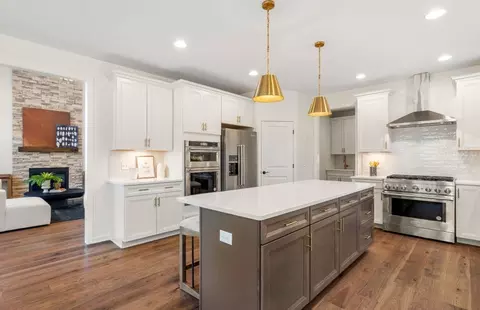 Kitchen - 4 Lloyd Cir, Norton, MA 02766 photo 7 of 7