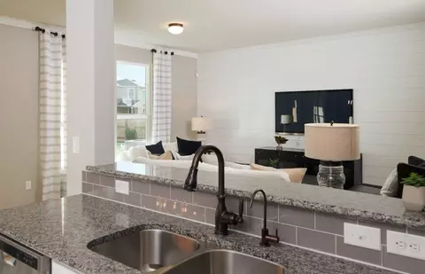Kitchen - 10519 Killdeer Ct, Willis, TX 77378 photo 4 of 5