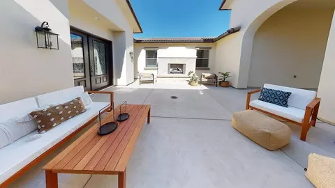 Exterior - 1667 N Twinberry Ave, Clovis, CA 93619 photo 5 of 5