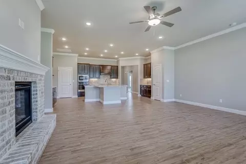 Living - 19500 Ridgeview Rd, Spring Hill, KS 66083 photo 9 of 10