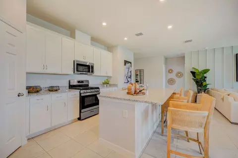 6759 Winterberry Dr, Lake Hamilton, FL 33851