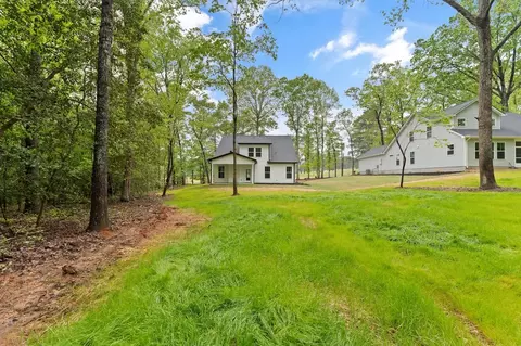 Exterior - 100 E South 7th St, Seneca, SC 29678 photo 7 of 16