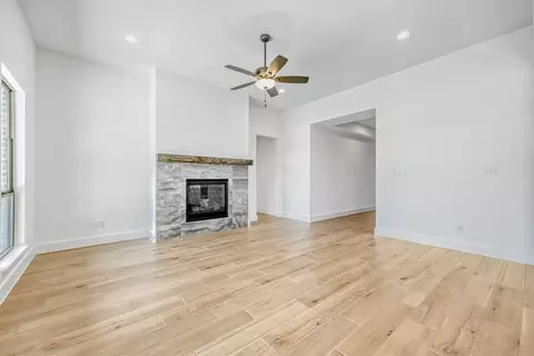 Living - 2101 Baxter Rd, Celina, TX 75009 photo 2 of 5
