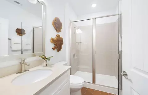Bath - 7634 Addison Ave, Bradenton, FL 34210 photo 2 of 2