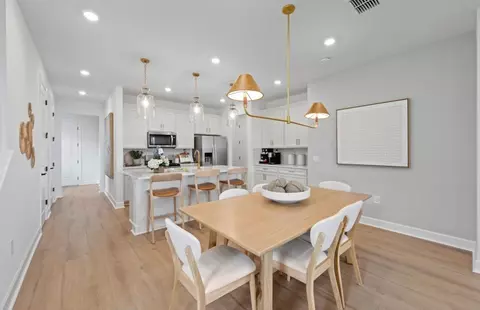 Dining - 7634 Addison Ave, Bradenton, FL 34210 photo 2 of 2