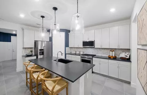 Kitchen - 7634 Addison Ave, Bradenton, FL 34210 photo 3 of 5