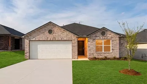 2014 Chandler Meadows Dr, Chandler, OK 74834