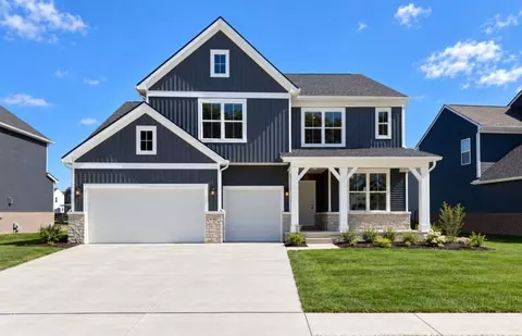 51410 Green Meadows Dr, Macomb, MI 48042
