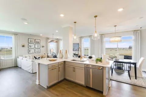 Kitchen - 25544 W Emory Ln, Plainfield, IL 60544 photo 1 of 2