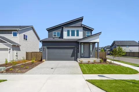 19276 SW Marshmallow Pl, Bend, OR 97702
