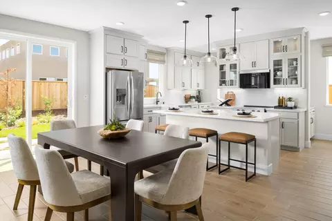 Dining - 379 Shaker Dr, Vacaville, CA 95687 photo 1 of 1