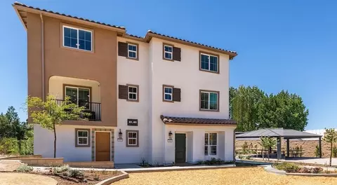 1707 N Towne Ave, Pomona, CA 91767