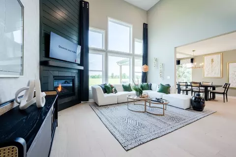 Living - 4203 Altman Ave, Springfield, OH 45505 photo 5 of 15