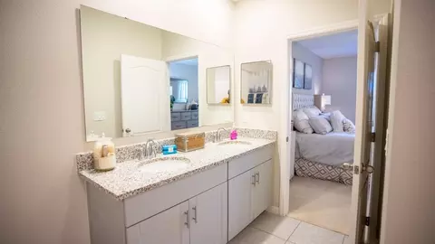 Bath - 7035 Berwick Cir, Labelle, FL 33935 photo 1 of 7