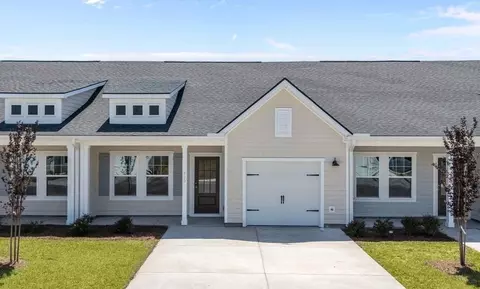 720 Ebb Tide Rd, Little River, SC 29566