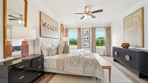 Bedroom - 705 Spruce Cir, Calera, AL 35040 photo 4 of 11