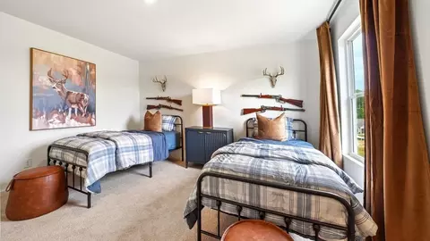 Bedroom - 705 Spruce Cir, Calera, AL 35040 photo 6 of 11