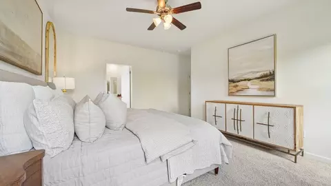 Bedroom - 705 Spruce Cir, Calera, AL 35040 photo 3 of 12