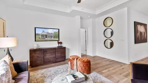 Entry Way - 705 Spruce Cir, Calera, AL 35040 photo 4 of 5