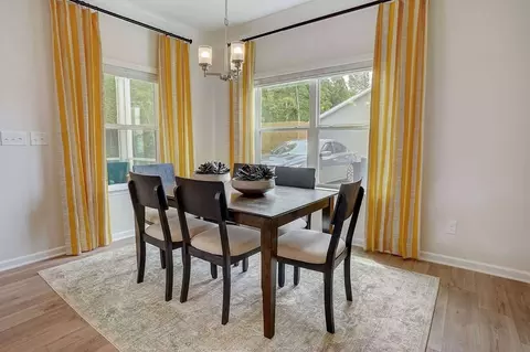 Dining - Quinelle Drive, Perry, GA 31069 photo 9 of 14