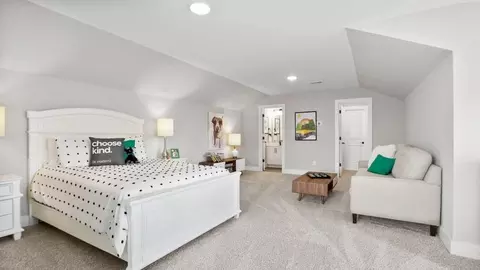 Bedroom - 504 Broad Creek Ct, Seneca, SC 29678 photo 3 of 4