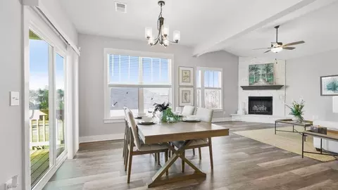 Dining - 504 Broad Creek Ct, Seneca, SC 29678 photo 3 of 4