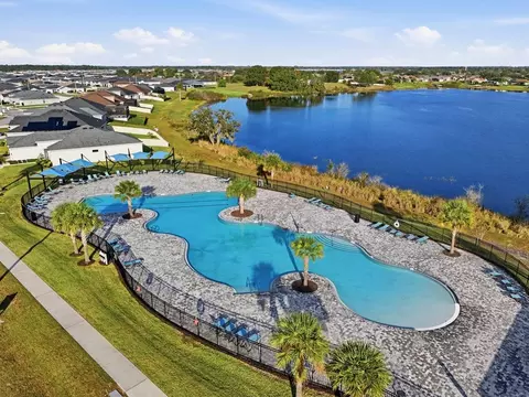 Exterior - 5512 Taverna Loop, Winter Haven, FL 33884 photo 4 of 5