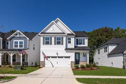 609 Crescent Wood Trl, Zebulon, NC 27597