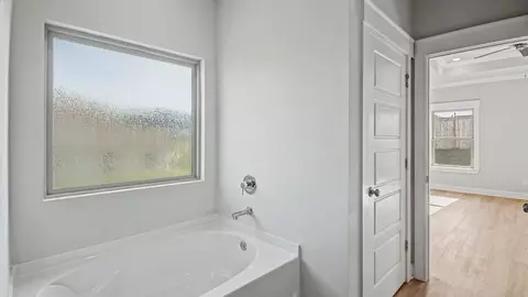 Entry Way - 318 Cornerstone Xing, Brandon, MS 39042 photo 1 of 3