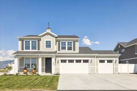 Exterior - 1625 S 4350 W, West Weber, UT 84401 photo 2 of 11