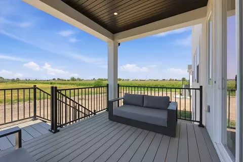 Exterior - 1625 S 4350 W, West Weber, UT 84401 photo 6 of 11