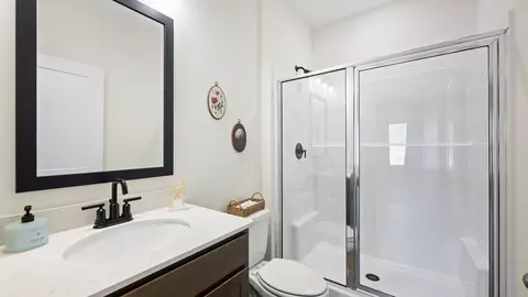 Bath - 7258 Scituate Ln, Ooltewah, TN 37363 photo 1 of 5