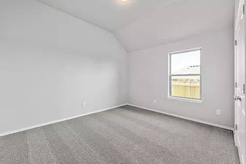 Bedroom - 16140 Tall Grass Dr, Moore, OK 73170 photo 5 of 5