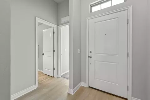 Entry Way - 16140 Tall Grass Dr, Moore, OK 73170 photo 6 of 7
