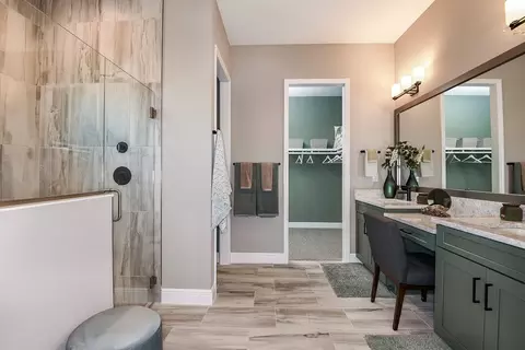 Bath - 10545 Longmeadow Ave, Parrish, FL 34219 photo 1 of 4