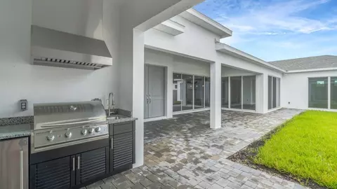 Exterior - 12243 White Blossom Ct, Parrish, FL 34219 photo 3 of 11