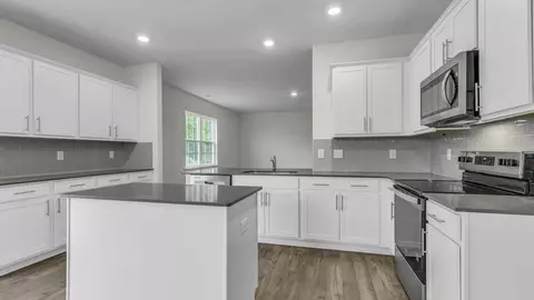 Kitchen - 2001 Delta Rd, Vass, NC 28394 photo 2 of 5