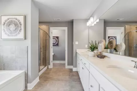 Entry Way - 100 Masters Ln, Williamsburg, VA 23185 photo 2 of 4