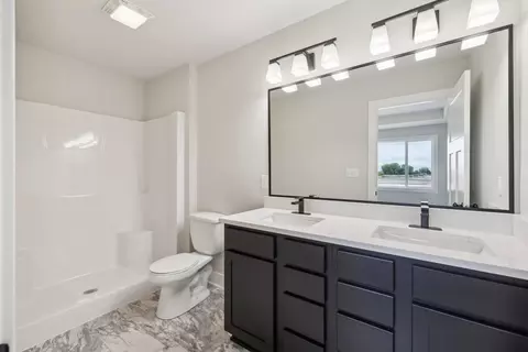 Bath - Fairfield Dr, Ankeny, IA 50023 photo 1 of 2