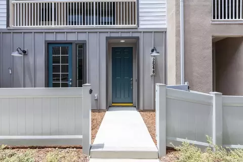 2548 Elderberry Ln, Carlsbad, CA 92008