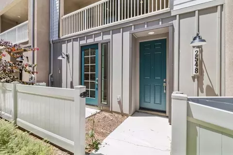 2548 Elderberry Ln, Carlsbad, CA 92008
