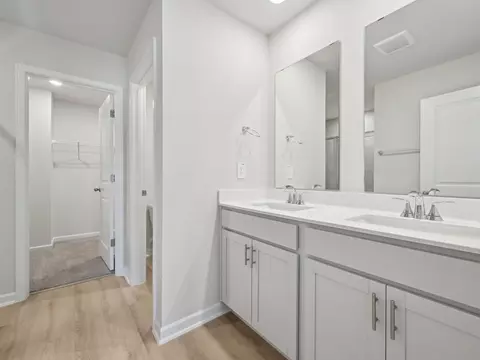 3805 Rosebush Dr, Zebulon, NC 27597