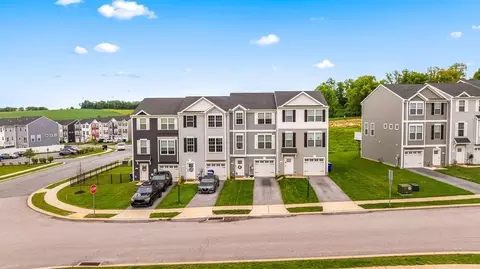 301 Verona Dr, New Cumberland, PA 17070