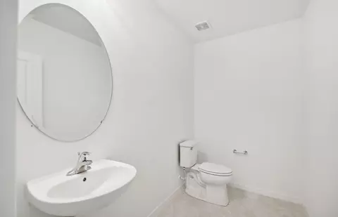 Bath - 12713 Wanderlust Pl, Parrish, FL 34219 photo 2 of 3