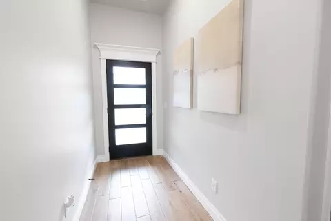 Entry Way - 2920 E Northampton St, Broken Arrow, OK 74014 photo 4 of 8