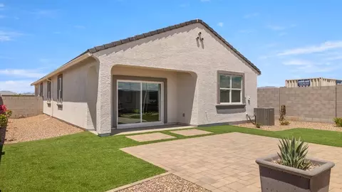 Exterior - 9648 S Caballo Dr, Apache Junction, AZ 85120 photo 5 of 17